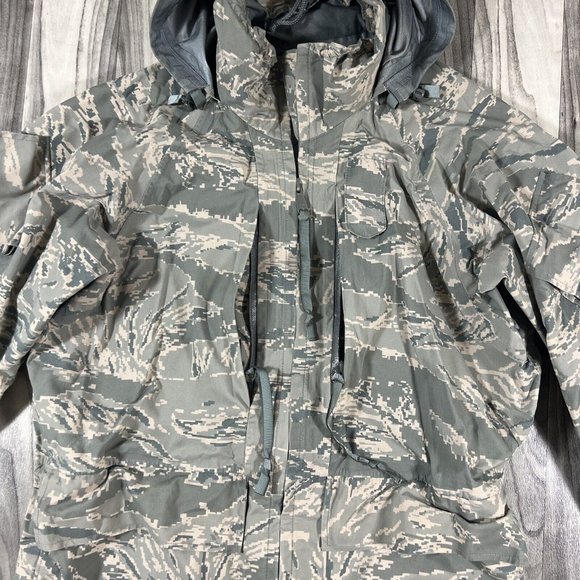 All-Purpose Parka MEDIUM Environmental Camouflage, APECS, USAF Tiger Stripe - Picture 4 of 11